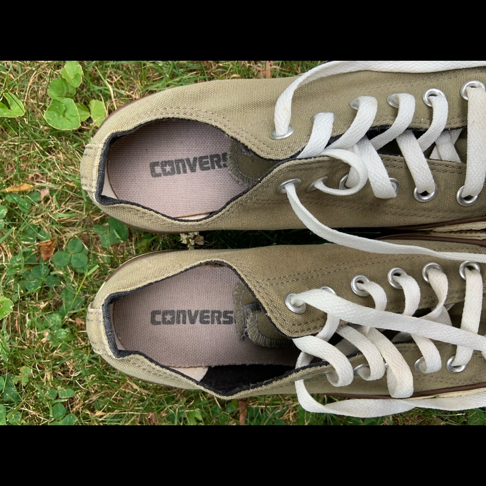 Converse - Picture 3 of 5